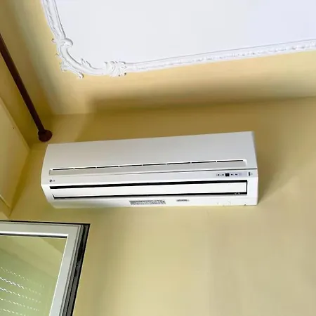 La Casa Di Malita - Babsuites 瓦斯托